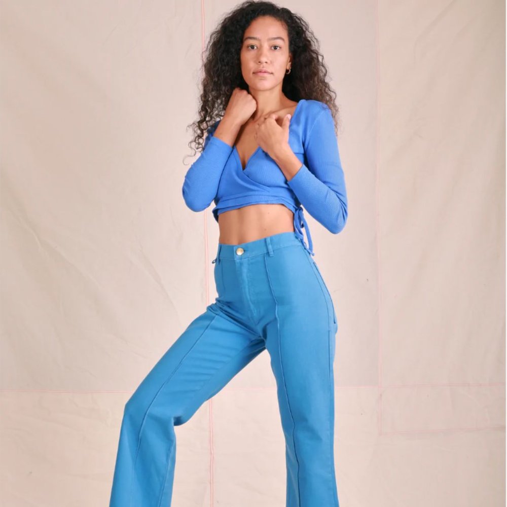 Big Bud Press Wrap Top, SS Size 2/XS, Cornflower Blue